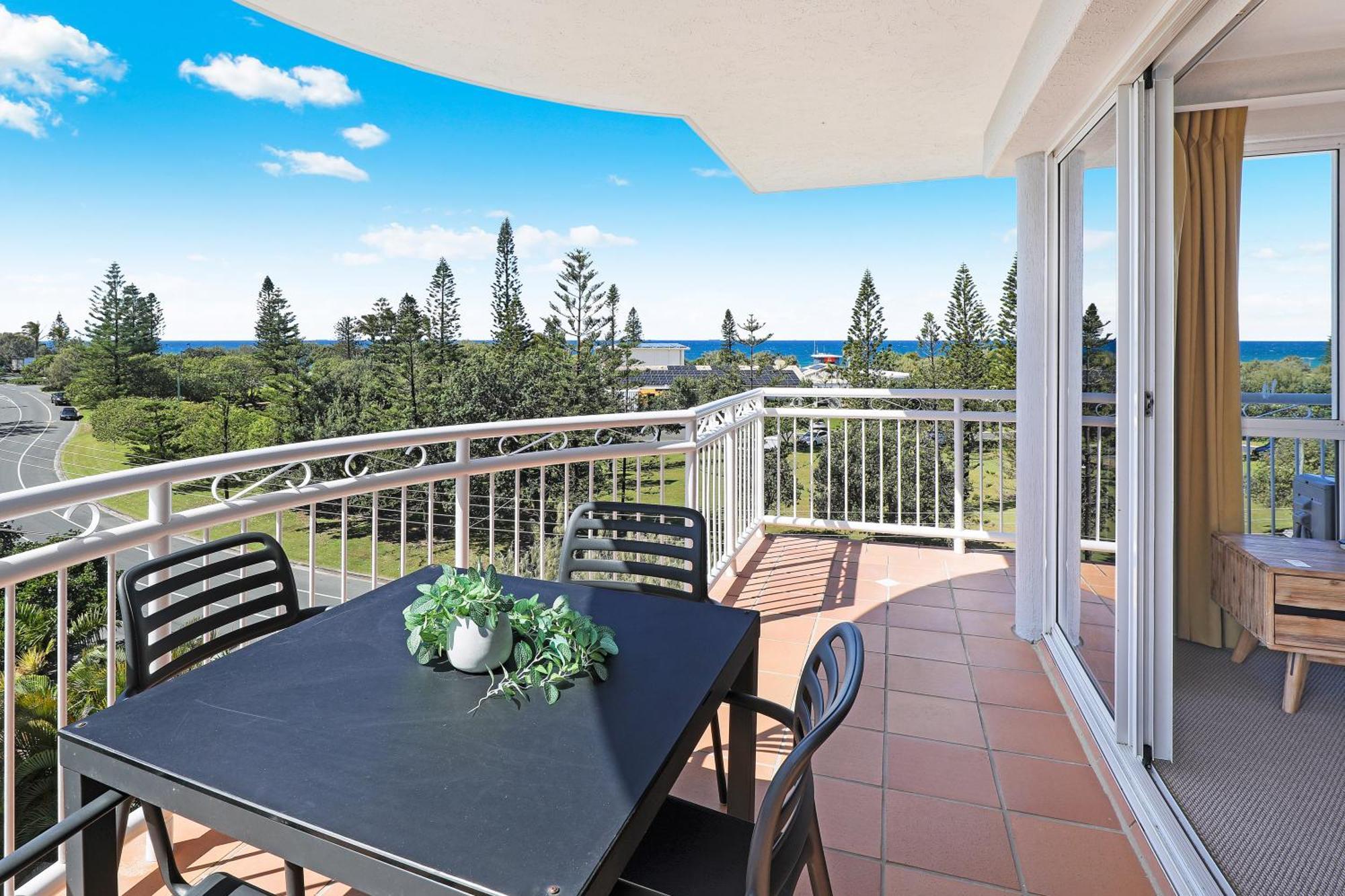 Beachside Resort Kawana Waters Buddina Zewnętrze zdjęcie